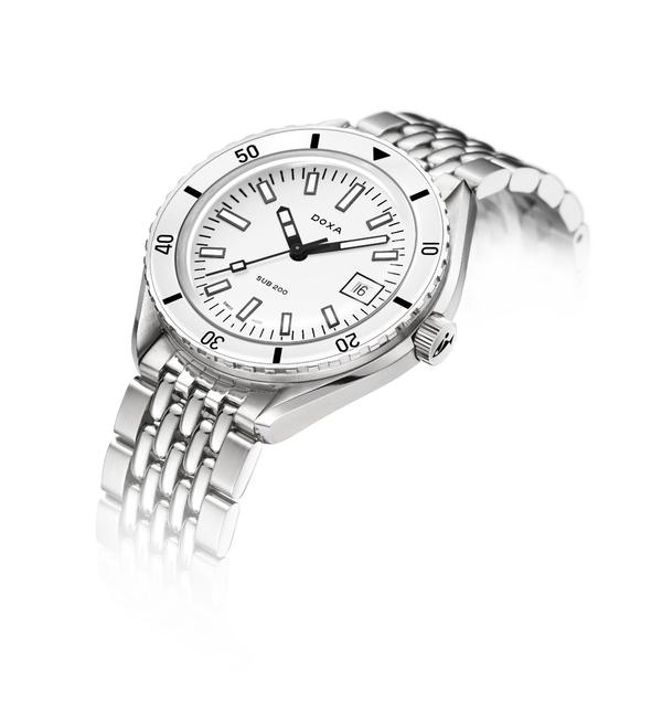 Doxa SUB 200 Whitepearl Stainless Steel 799.10.011.10