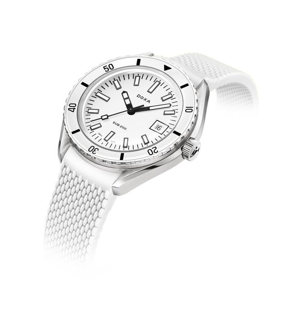 Doxa SUB 200 Whitepearl Rubber, Standard 799.10.011.10