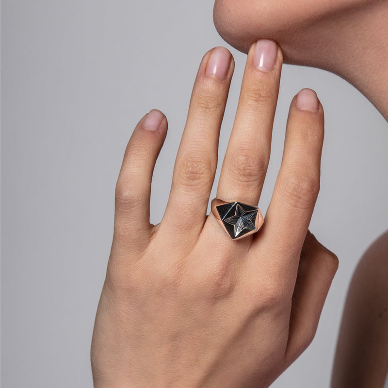 Shaun Leane Silver Star Signet Ring