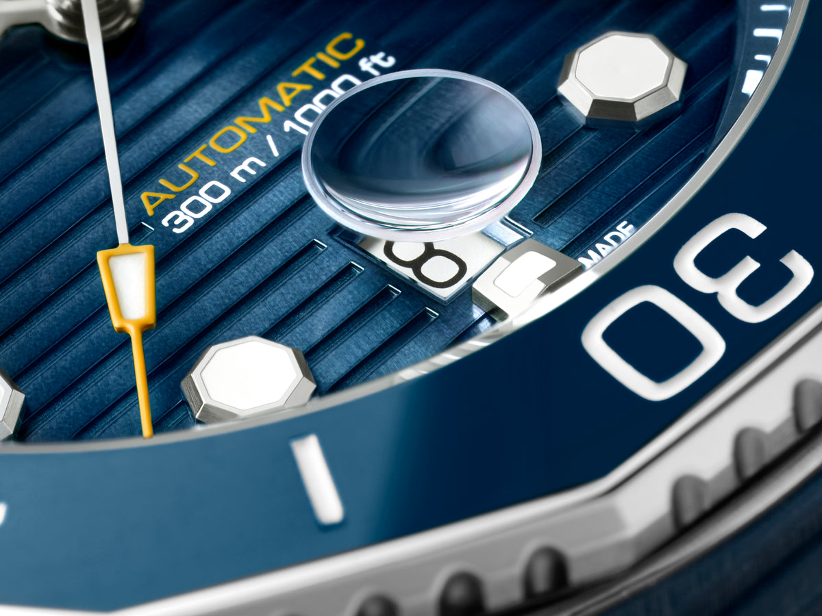Tag Heuer Aquaracer Professional 300 Blue Rubber 43mm