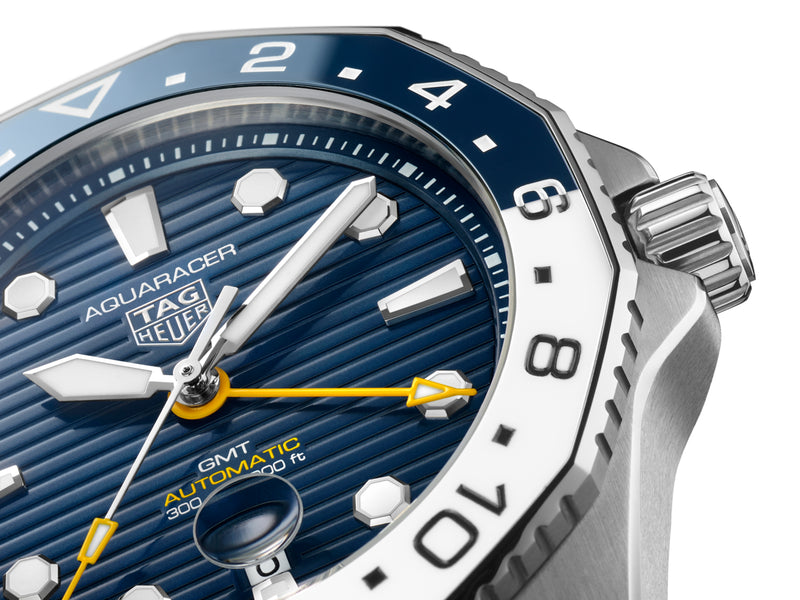 Tag Heuer Aquaracer Professional 300 GMT Rubber Strap 43mm WBN2111.FC6505