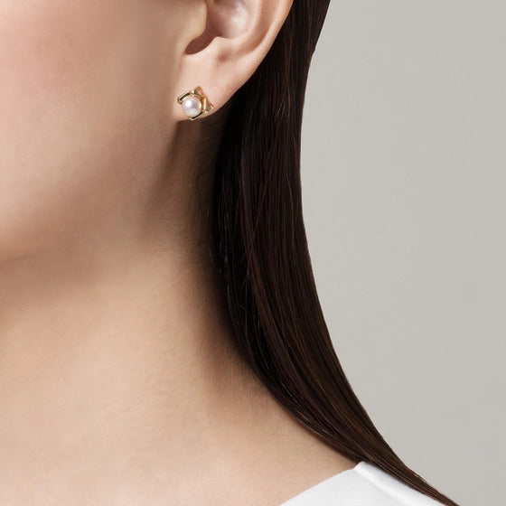 Mikimoto M Collection 18K Yellow Gold Earrings PE 1722 K