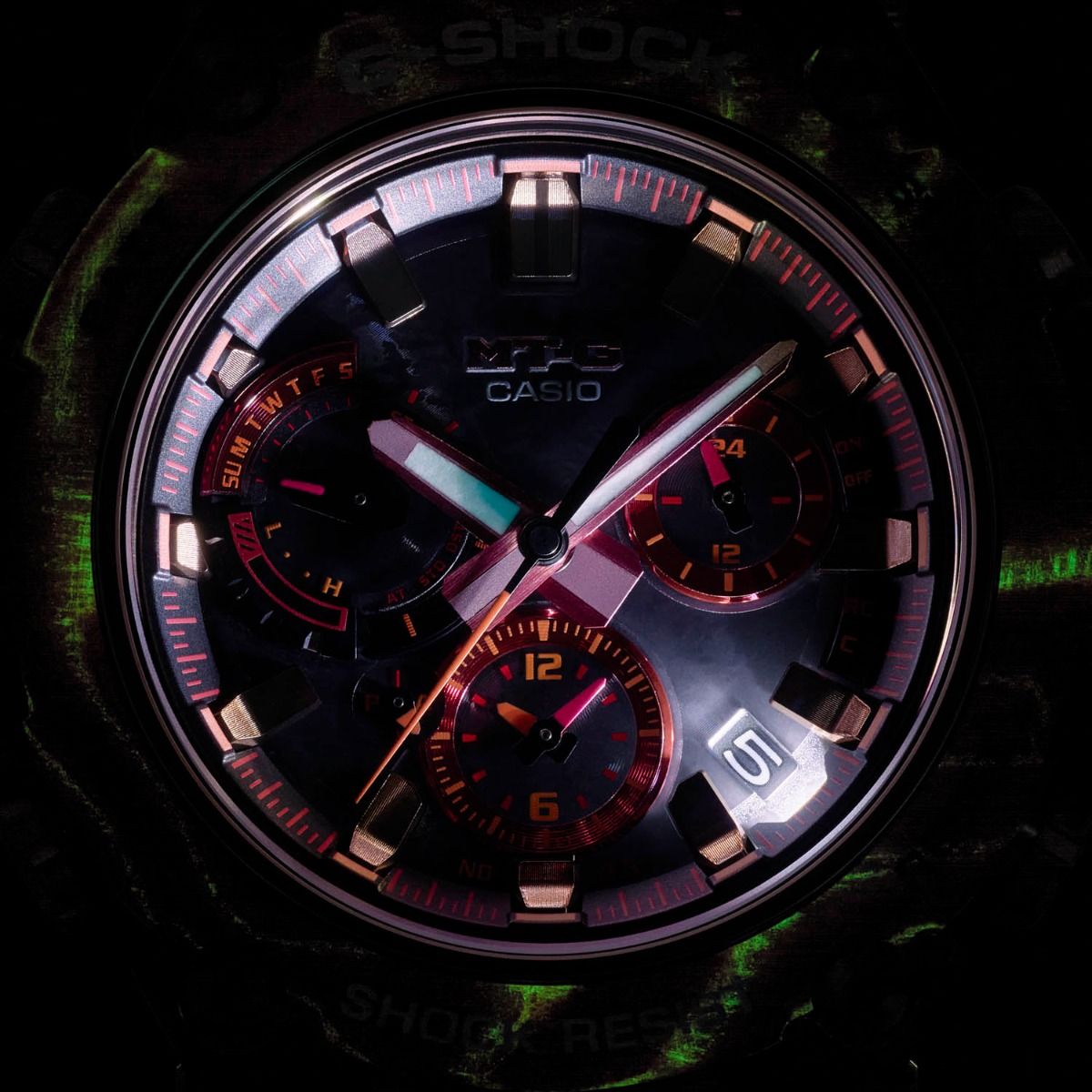 G-SHOCK MTG 40th Anniversary Flare Red Series MTG-B3000FR-1AER