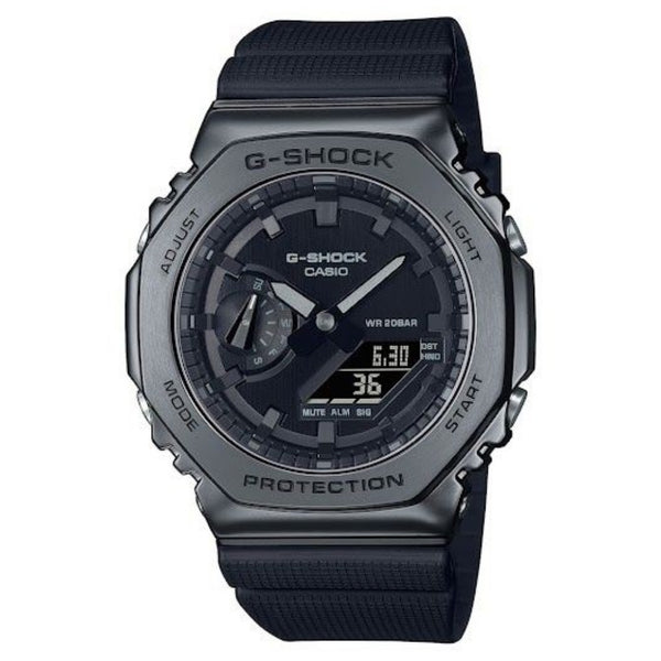 G-SHOCK All Black Metal Cover Series GM-2100BB-1AER