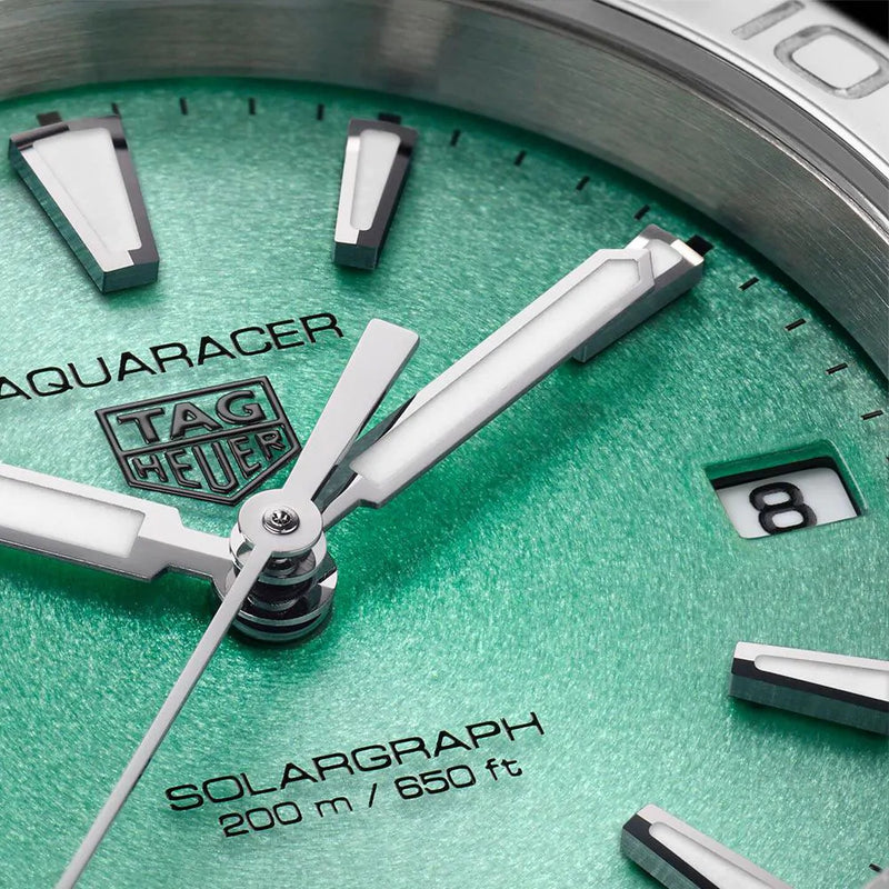 Tag Heuer Aquaracer Professional 200 Solargraph Lime 34mm WBP1315.BA0005