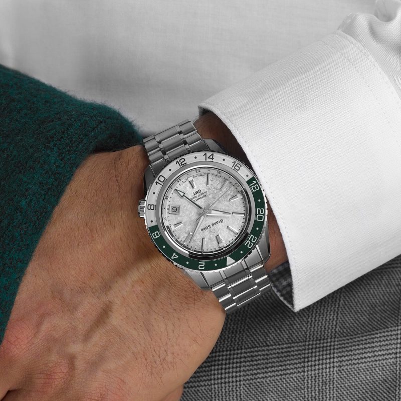 Grand Seiko Sekkei - 'Snow Valley' Triple - Timezone GMT 44.2mm Watch SBGJ277