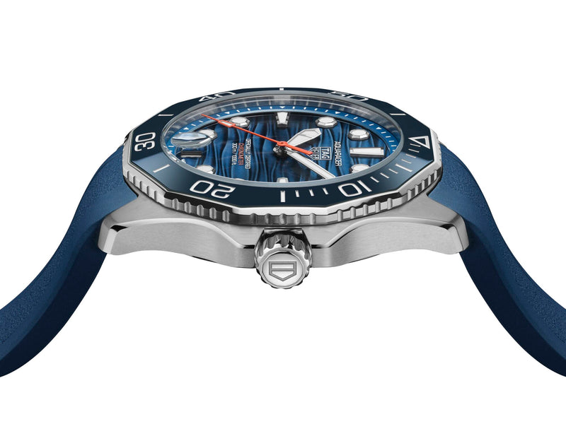 Tag Heuer Aquaracer Professional 300 Date, Blue Dial, Rubber Strap, 42mm Watch WBP5111.FT6259