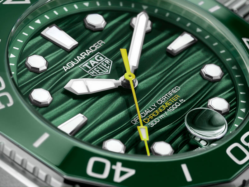 Tag Heuer Aquaracer Professional 300 Date, Green Dial, 42mm Watch Tag Heuer Aquaracer Professional 300 Date, Blue Dial, 42mm Watch WBP5113.BA0013