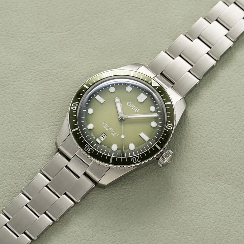 Oris Divers Sixty-Five Green Dial, Date, 40mm Watch 01 733 7707 4057-07 8 20 18