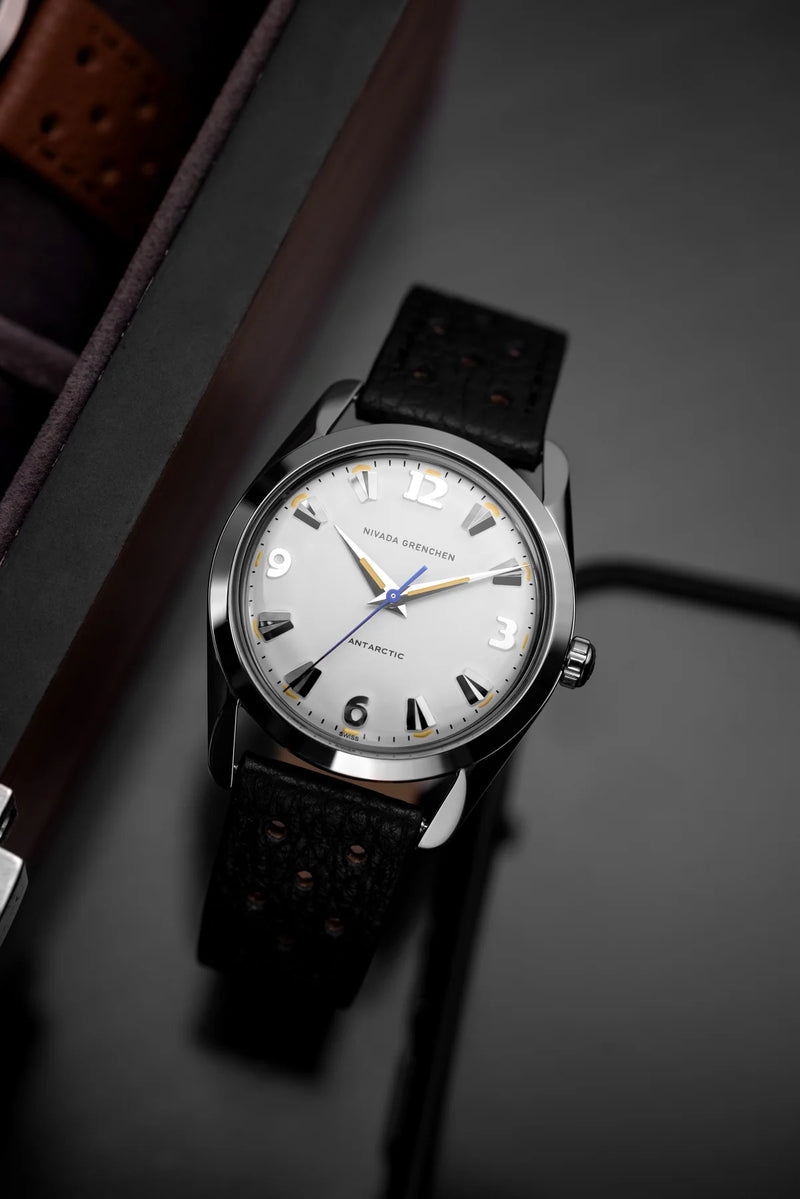 Nivada Grenchen Antartic 35mm - White & Beige Luminova 35mm 35003M40