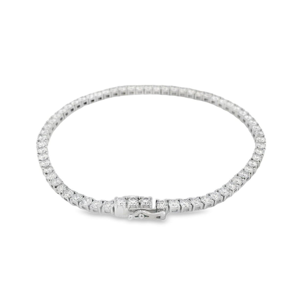 Round Brilliant Cut 5.57ct Lab Grown Diamond Bracelet