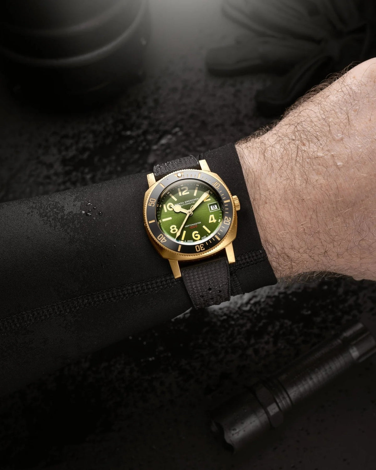 Nivada Grenchen Depthmaster Bronze Green Ruber Strap 39mm Watch 14132A01