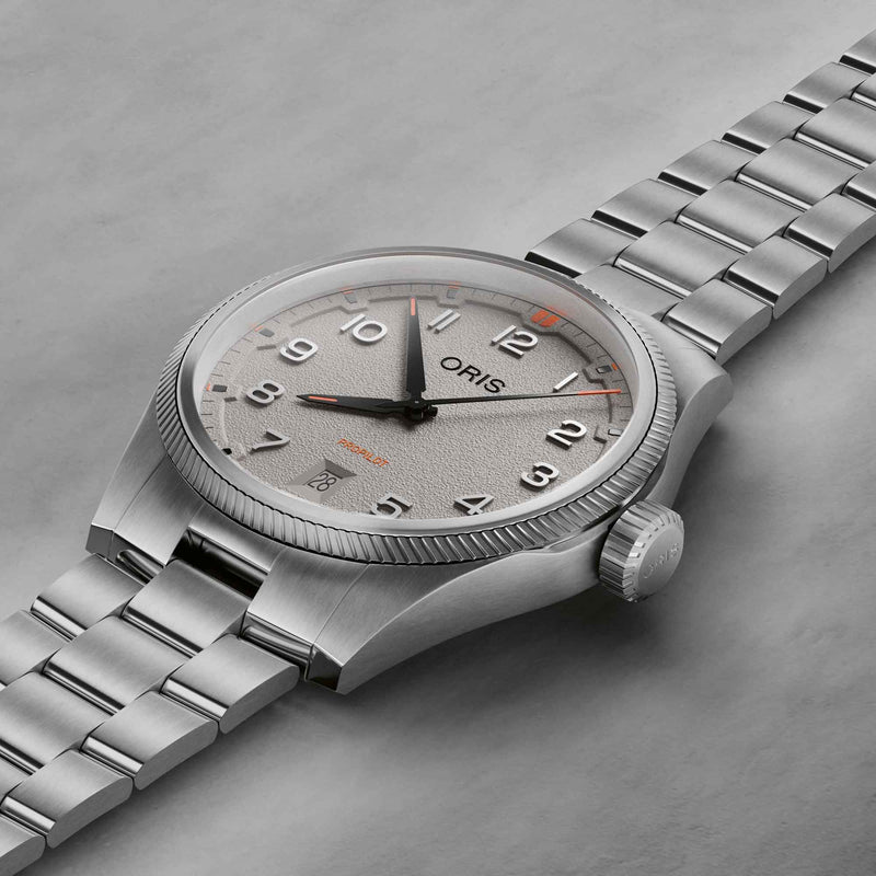 Oris ProPilot Date Grey Dial, Stainless Steel Strap, 41mm Watch 01 733 7805 4163-07 8 20 04LC