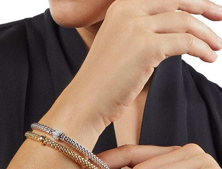 Leading luxury bracelets & bangles
