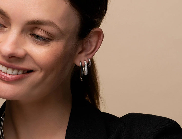 Leading luxury earrings