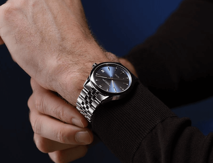 HISTORY OF RAYMOND WEIL